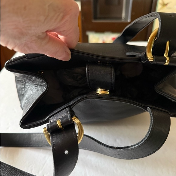 Vintage Black Coach Soft Leather Shoulderbag - Picture 7 of 8